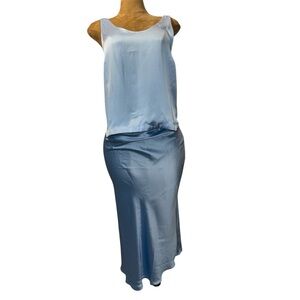LOFT 2 piece Light Blue Satin Midi Skirt & tank top,  NWT women’s Sz M